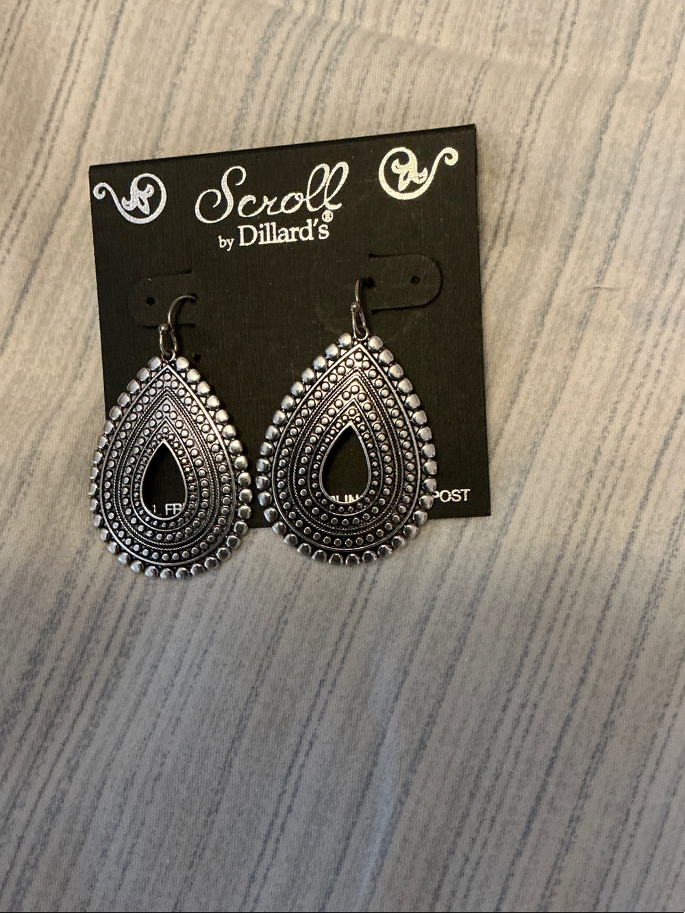 Scroll by Dillard's Silver Teardrop Filigree Earrings